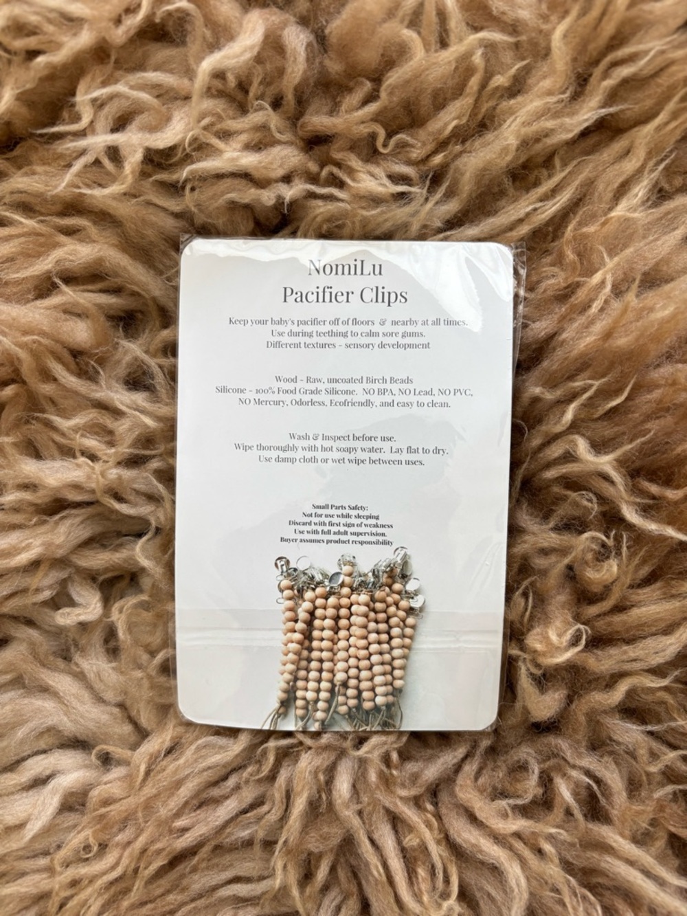 Pacifier clip (brown) - Picture 2 of 3